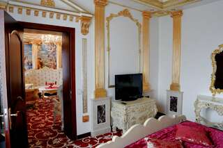 Гостиница Villa ArtE Владивосток Люкс с кроватью размера «king-size»-6
